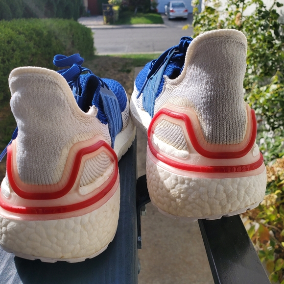 Adidas Mens Boost Blue and White Sneakers - Picture 5 of 9